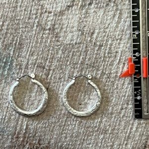 Silpada hammered silver earrings